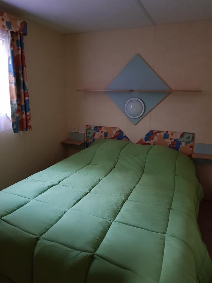 Camping Au Bois Dormant Hotel Chauffour-sur-Vell Exterior photo